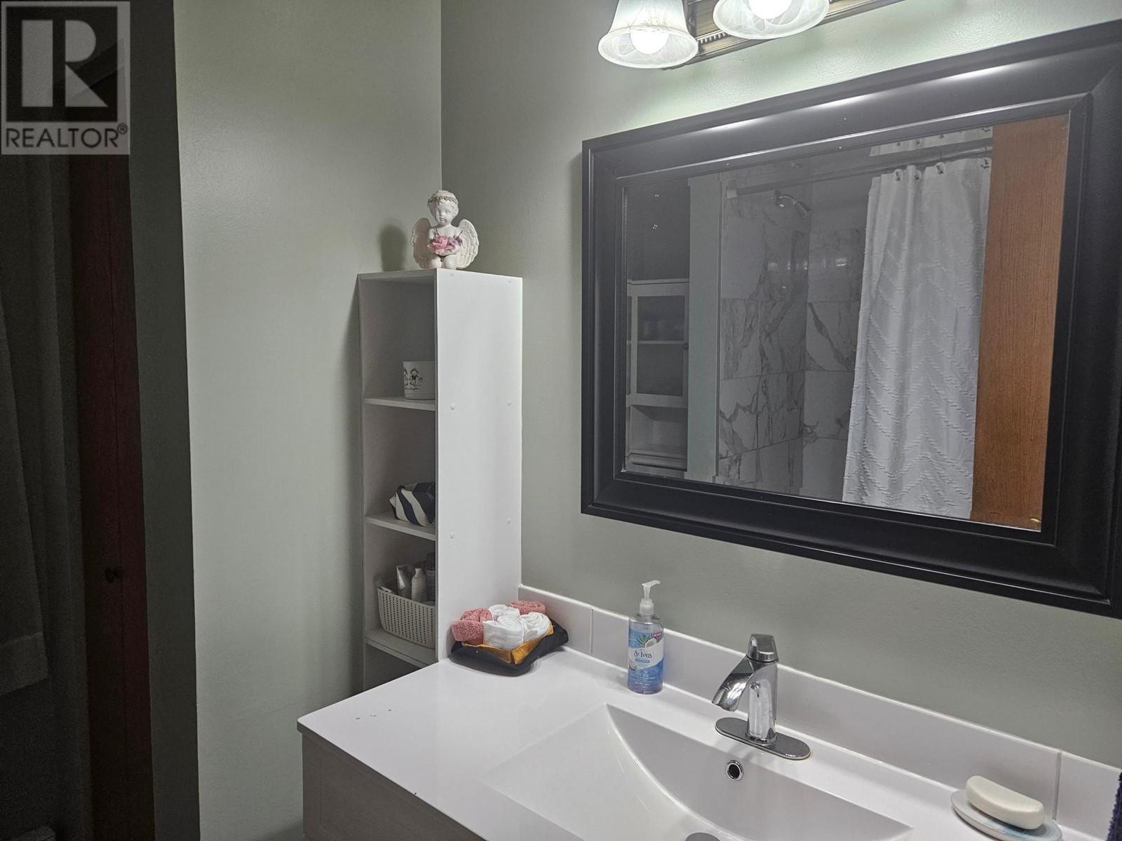432 Bayles Road Property Photo 12