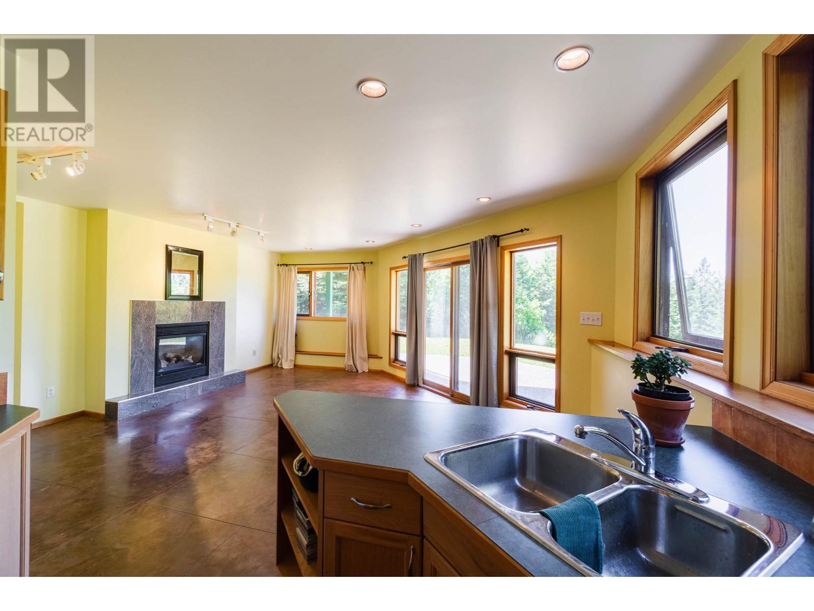 4625 Crescent View Drive Property Photo 60