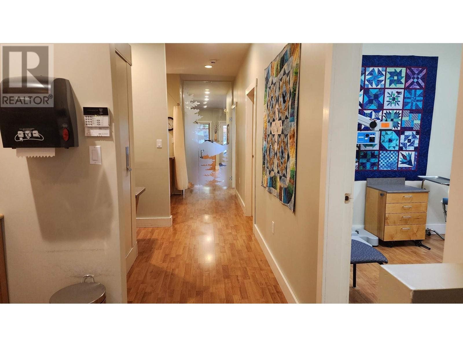 1570 Bay Avenue Property Photo 20