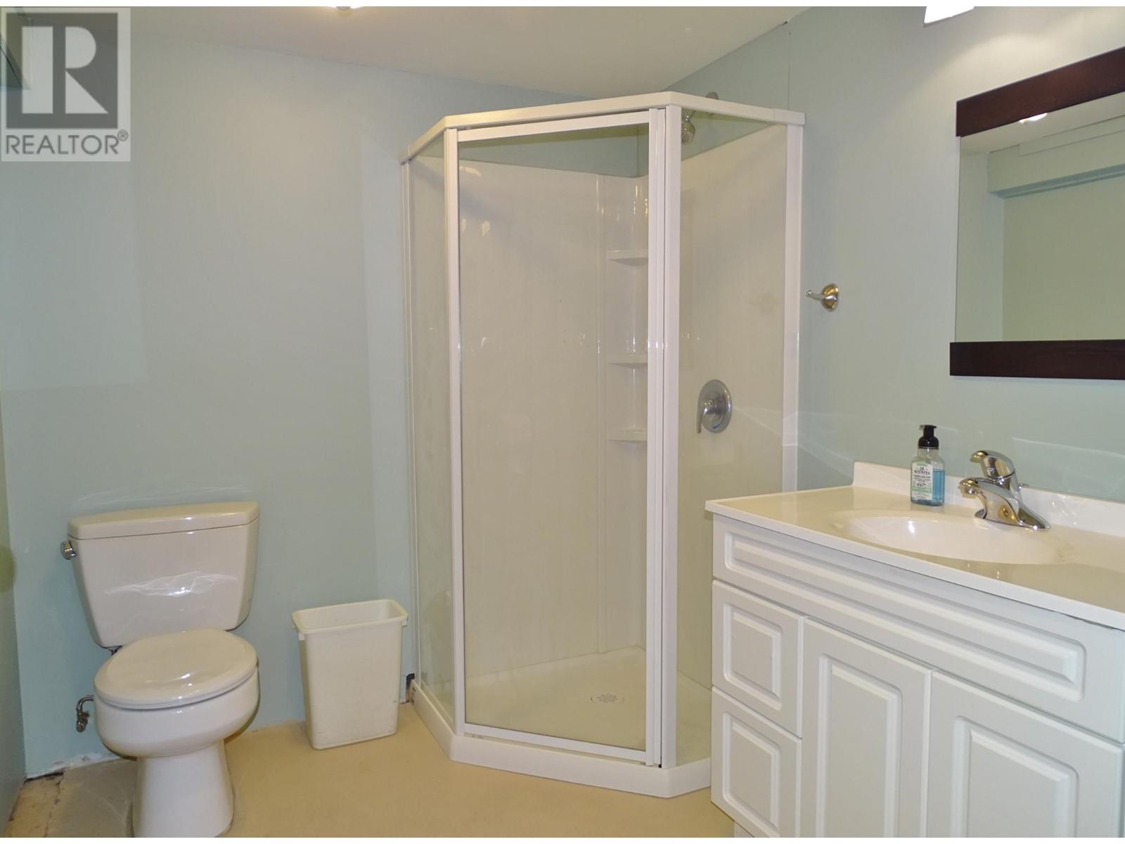 1570 Bay Avenue Property Photo 22