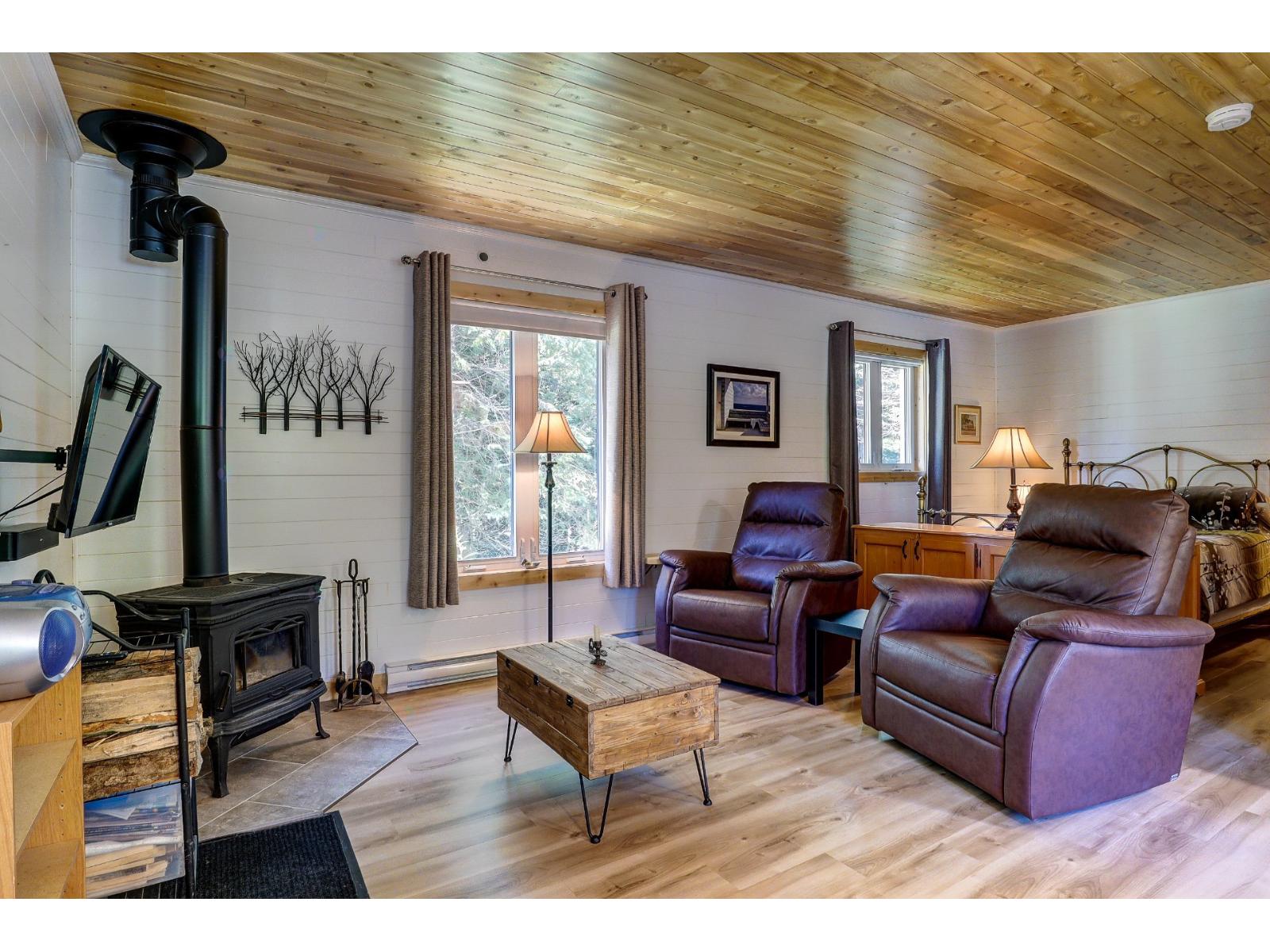 214 Route 263 S. Property Photo 8