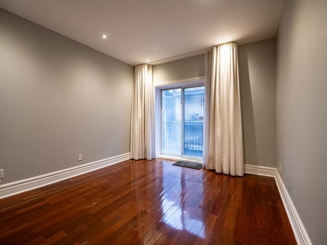 1581 Av. Du Docteur-penfield, #301 Property Photo 7