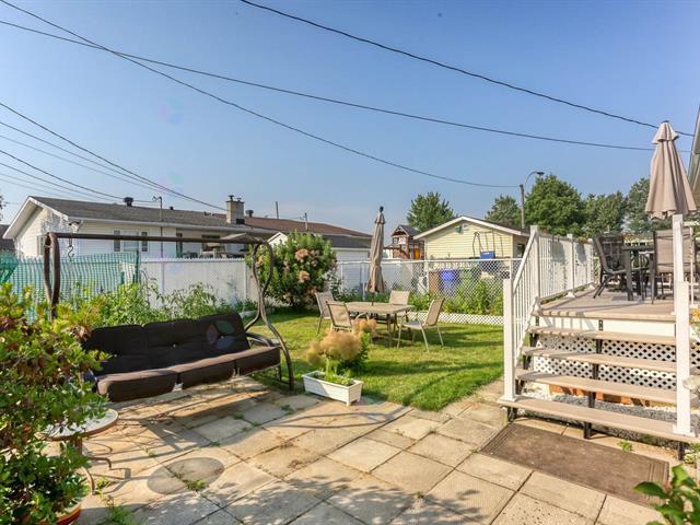 55 Rue Du Duc-de Lévis Property Photo 19