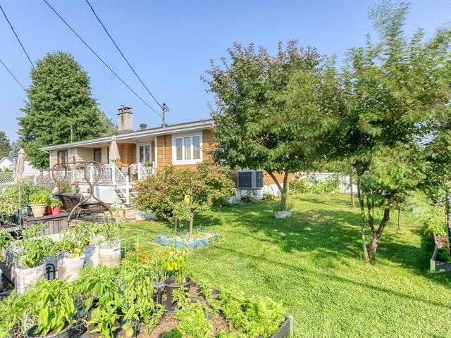 55 Rue Du Duc-de Lévis Property Photo 21