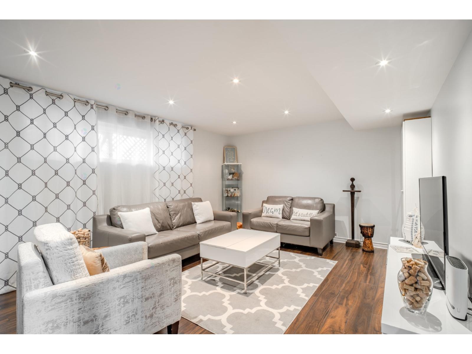 24 Rue Hasting Property Photo 46