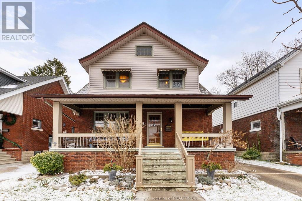 1174 CHILVER ROAD Property Photo 1
