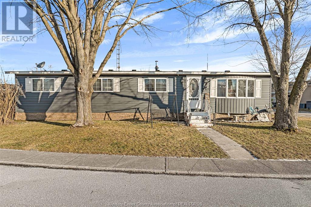 1 Hickory Court Property Photo
