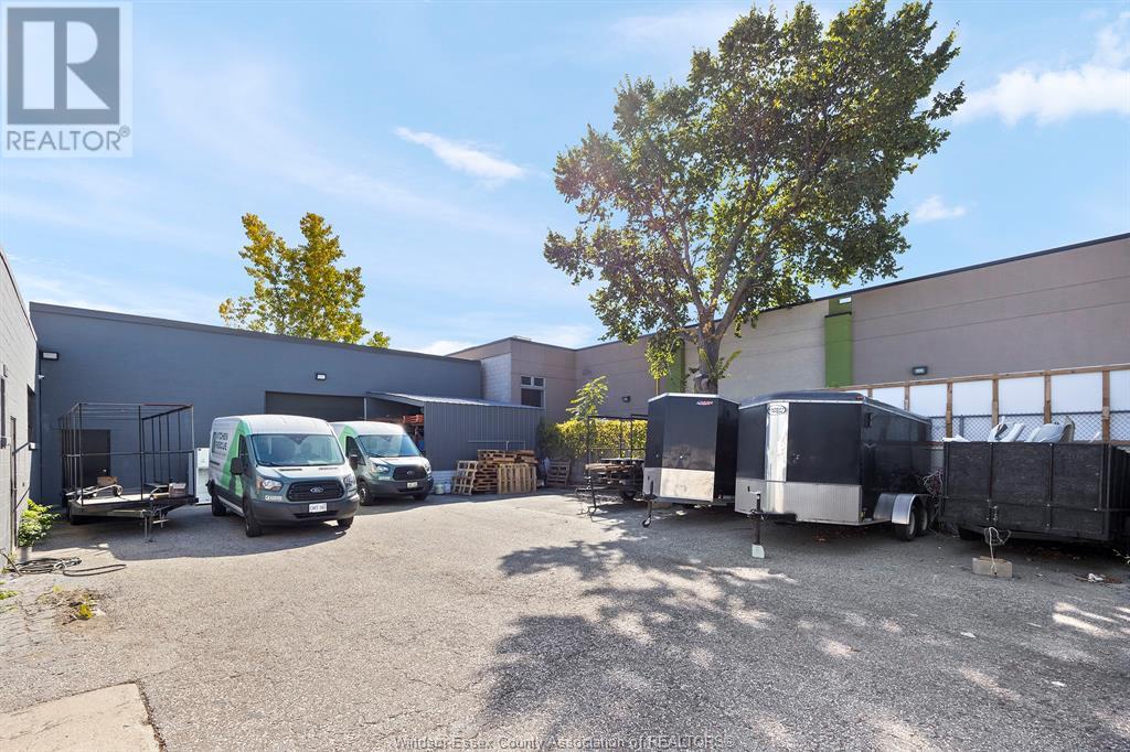 333 Holden Property Photo 10