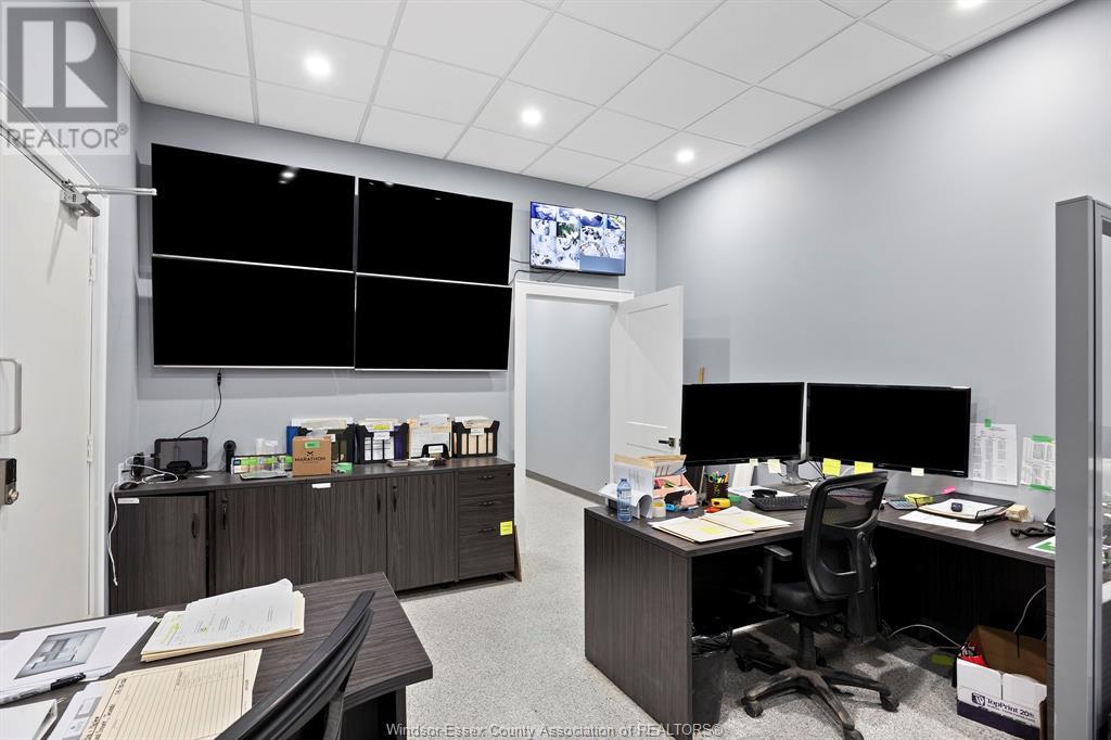 333 Holden Property Photo 26