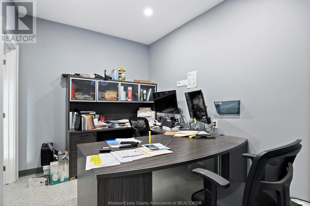 333 Holden Property Photo 31