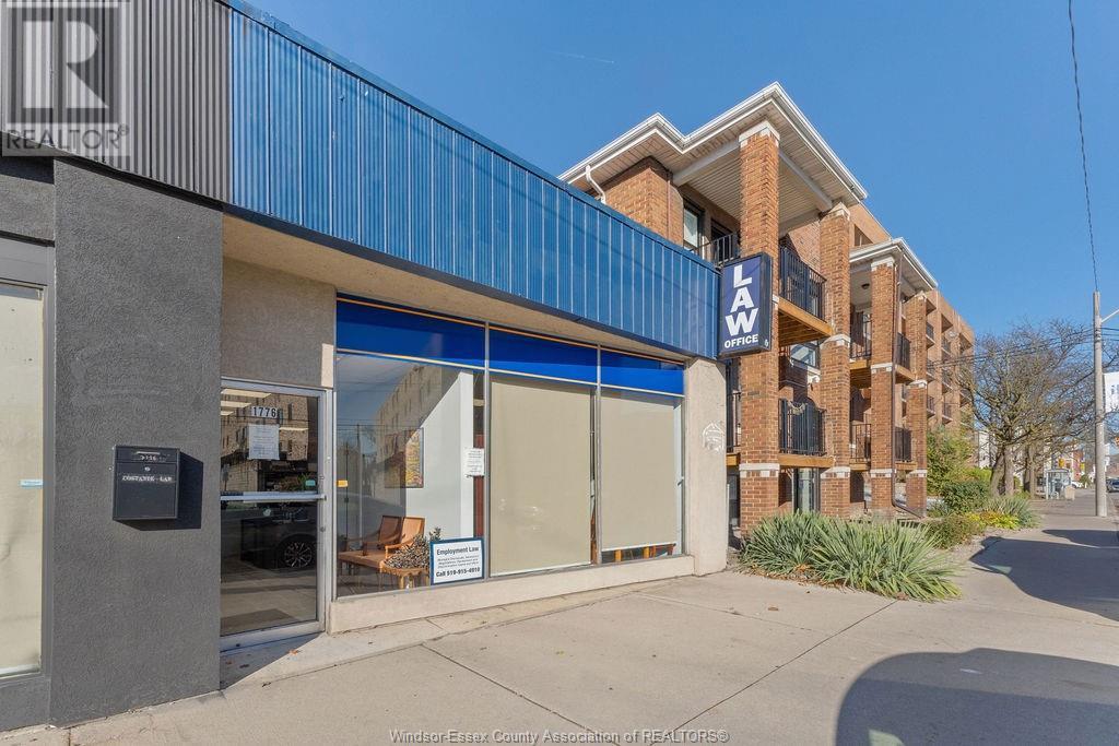 1776 University Avenue West Property Photo 1