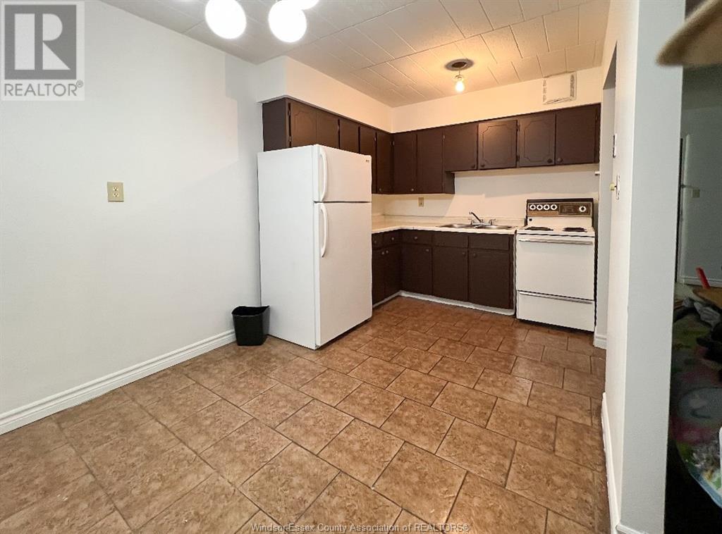 1747-1767 University Avenue West Property Photo 18