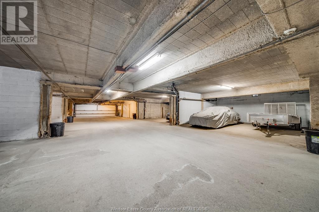 1747-1767 University Avenue West Property Photo 33