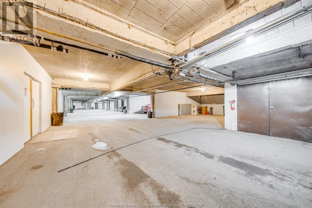 1747-1767 University Avenue West Property Photo 35