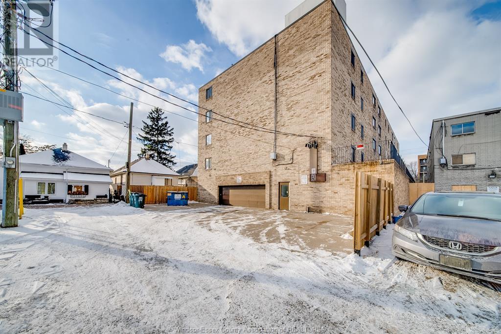 1747-1767 University Avenue West Property Photo 38