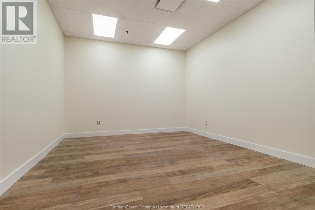 25 Amy Croft Drive Property Photo 5