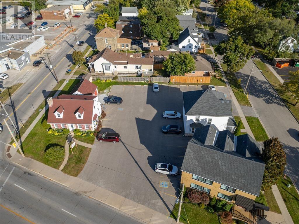 434/442 Christina Street North Property Photo 4