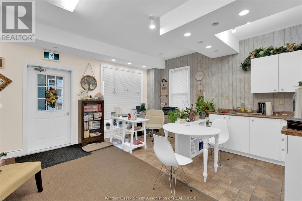 1107 Lesperance Property Photo 23