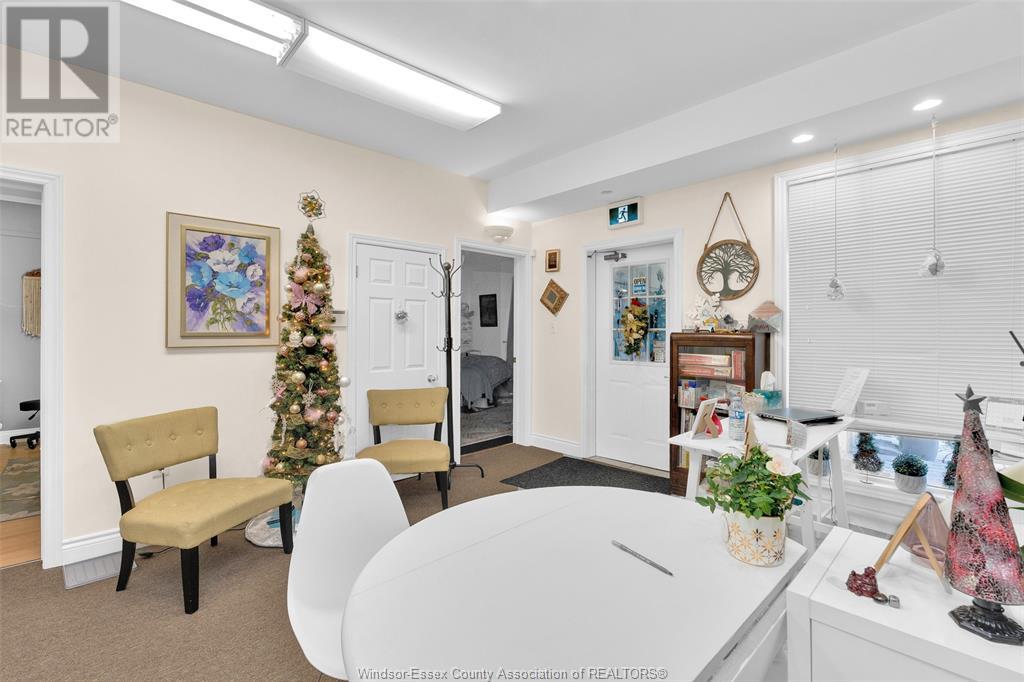 1107 Lesperance Property Photo 24