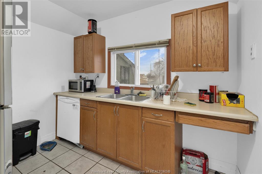 1107 Lesperance Property Photo 48