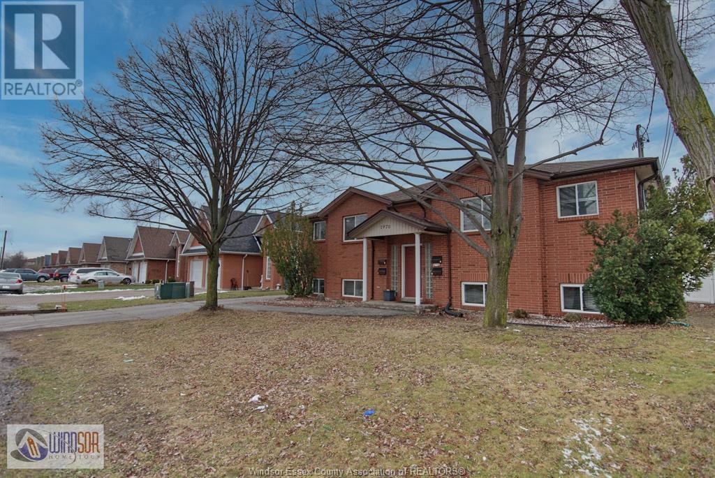 1970 Daytona Unit# 1 (upper) Property Photo 2