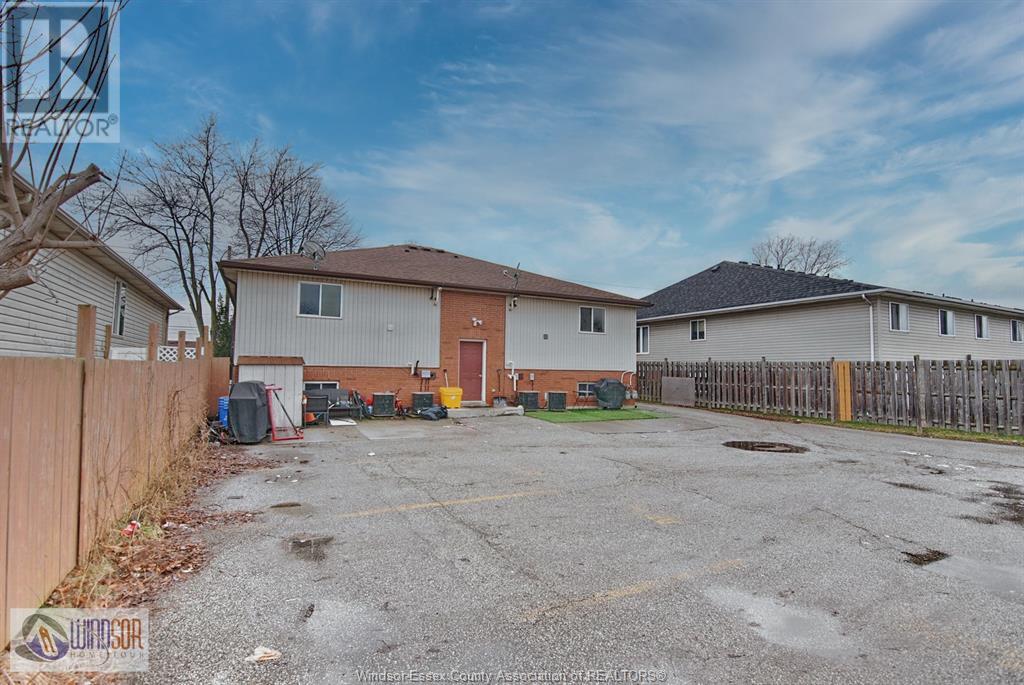 1970 Daytona Unit# 1 (upper) Property Photo 31