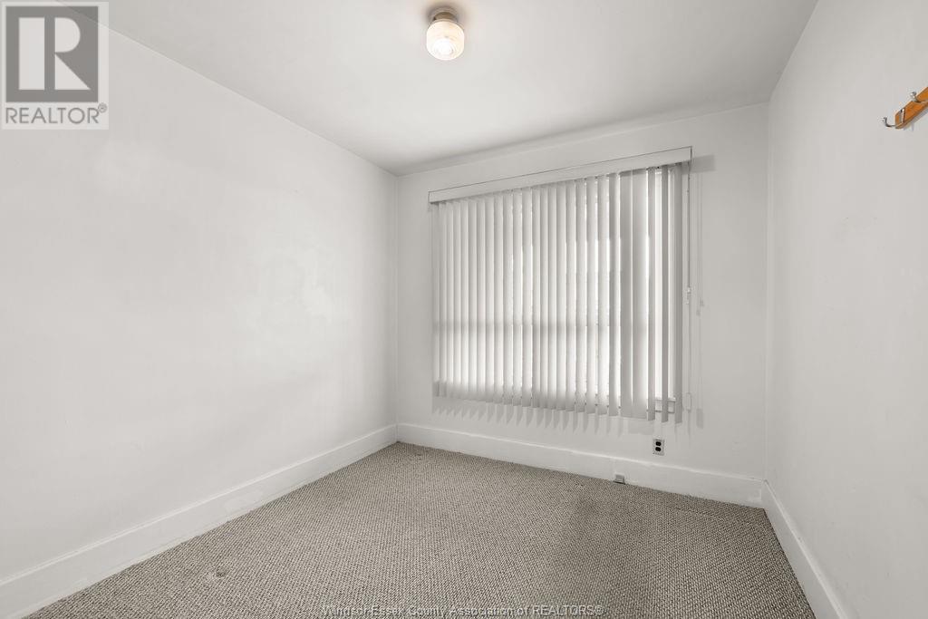 1360 Benjamin Property Photo 21