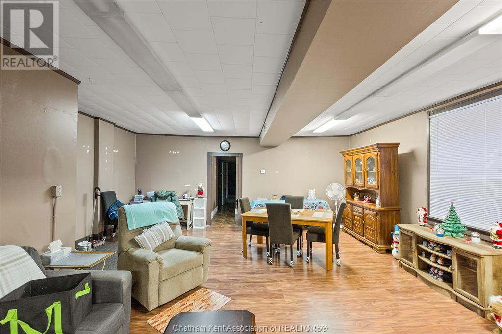 79 King Street West Property Photo 21