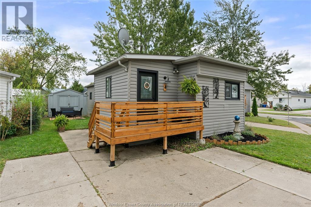 4 Cedar Crescent Property Photo
