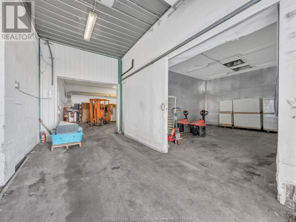 10417 Front Line Property Photo 25
