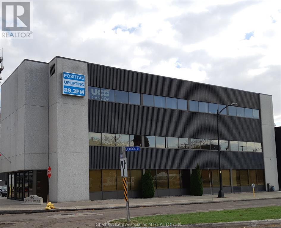 40 Centre Street Property Photo 1