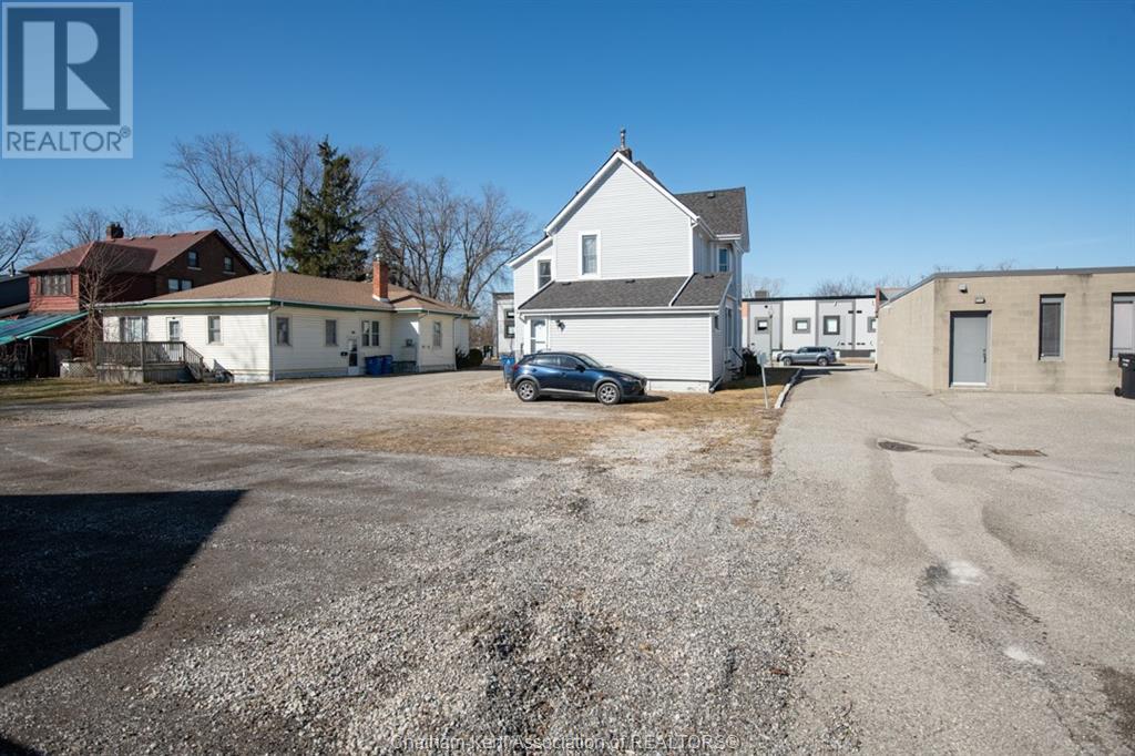 342 King Street West Property Photo 8