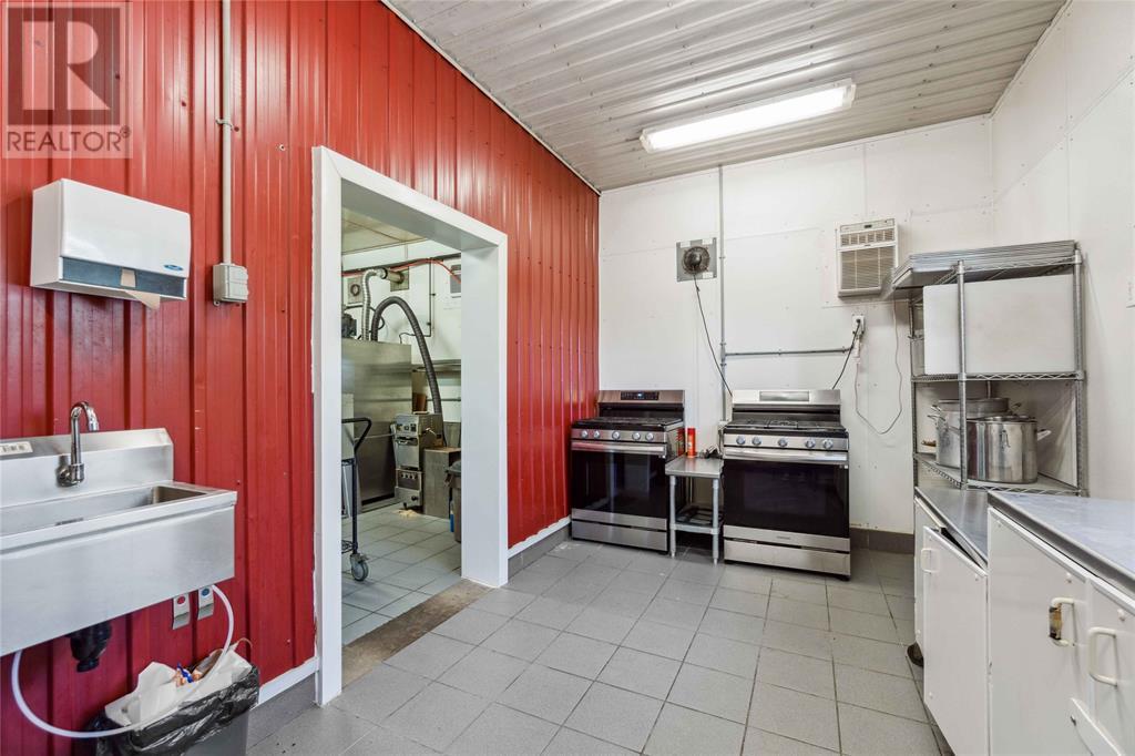 3099 Broadway Street Property Photo 11