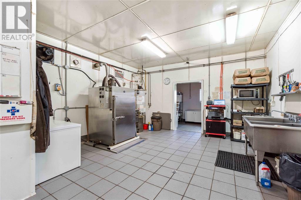 3099 Broadway Street Property Photo 14