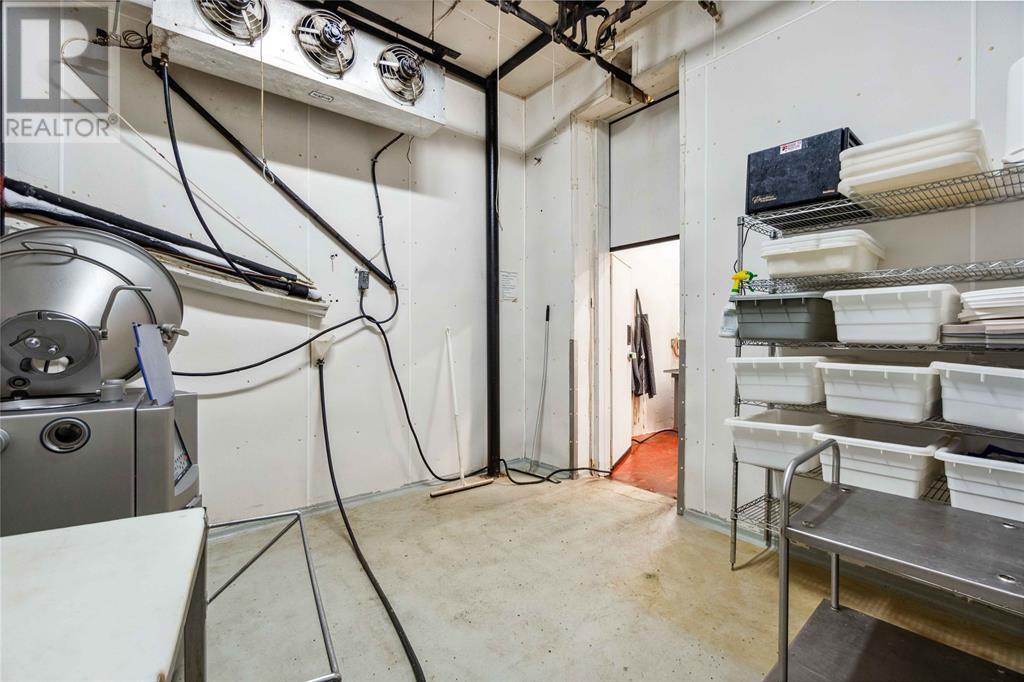 3099 Broadway Street Property Photo 22