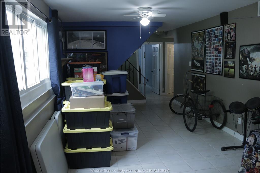 8 Story Street Property Photo 22