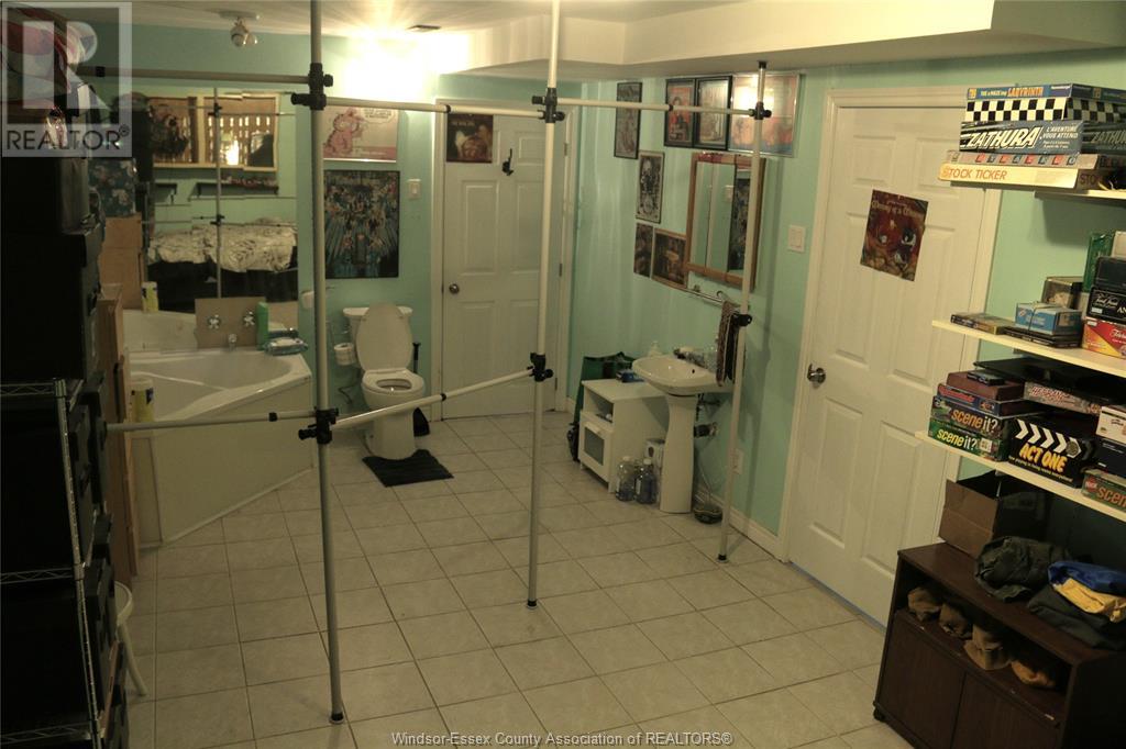 8 Story Street Property Photo 24