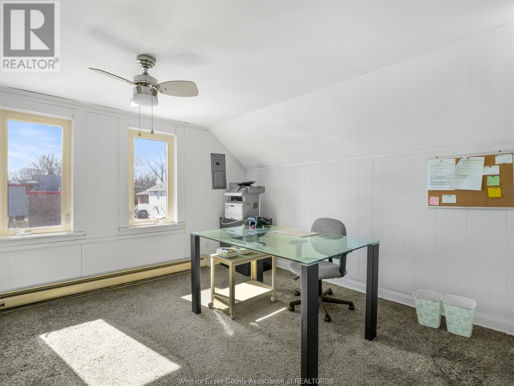531 Notre Dame Property Photo 18