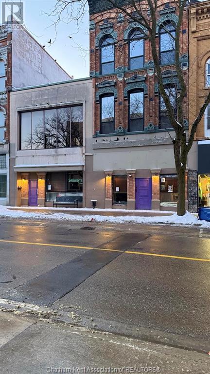 164 King Street West Property Photo 1