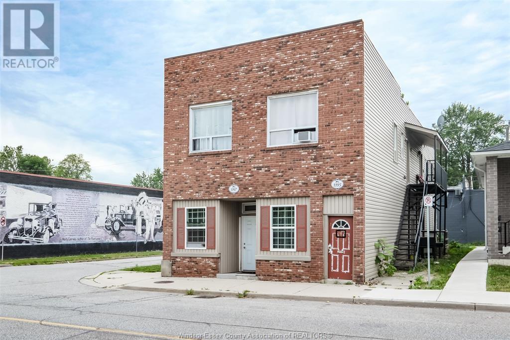 1195-97 Drouillard Road Property Photo 2