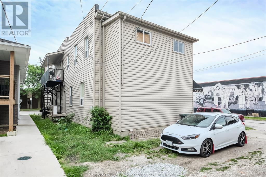 1195-97 Drouillard Road Property Photo 5