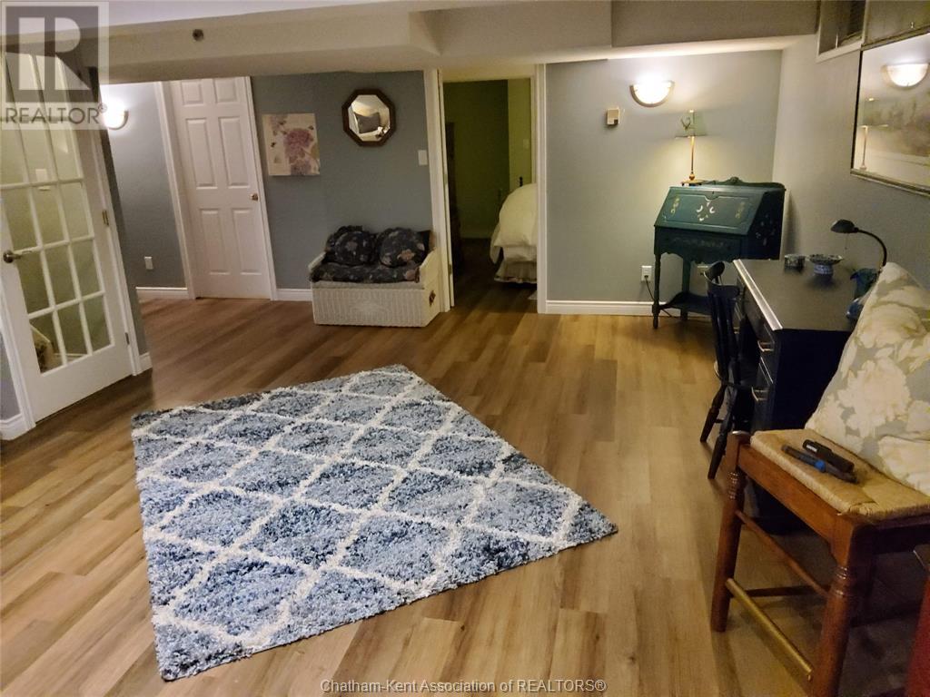 22872 East Lawn Road Property Photo 23