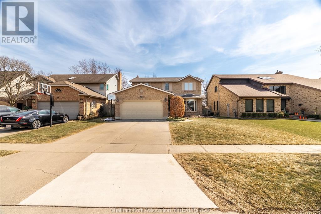80 Hedge Maple Path Property Photo