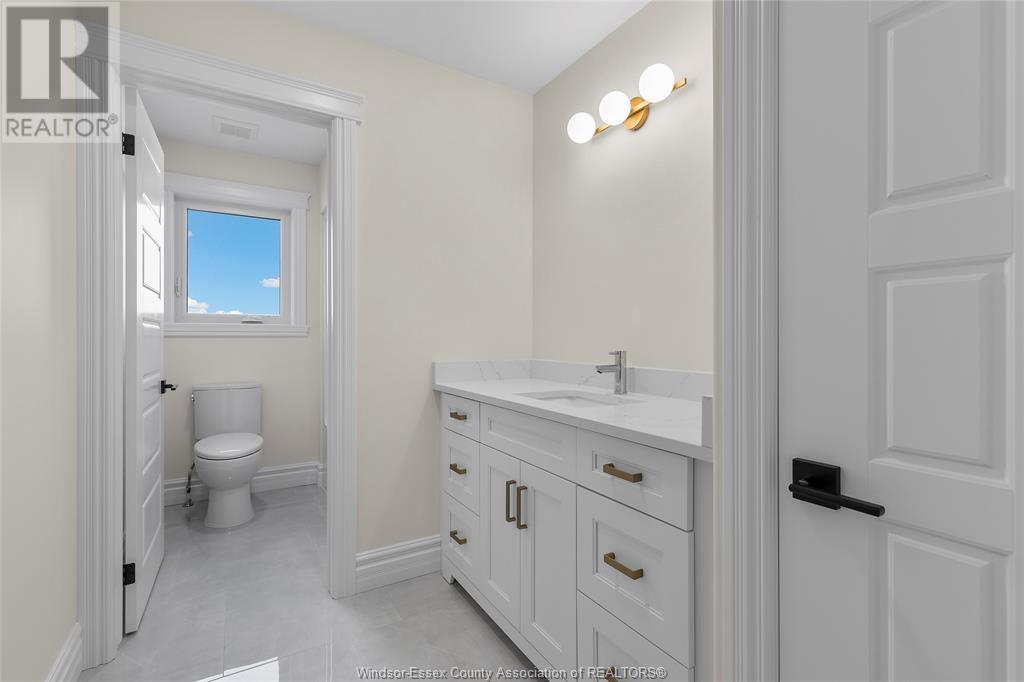 631 Summit Street Property Photo 40