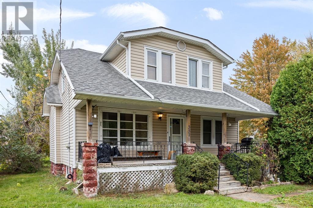 557 St. Charles Street Property Photo