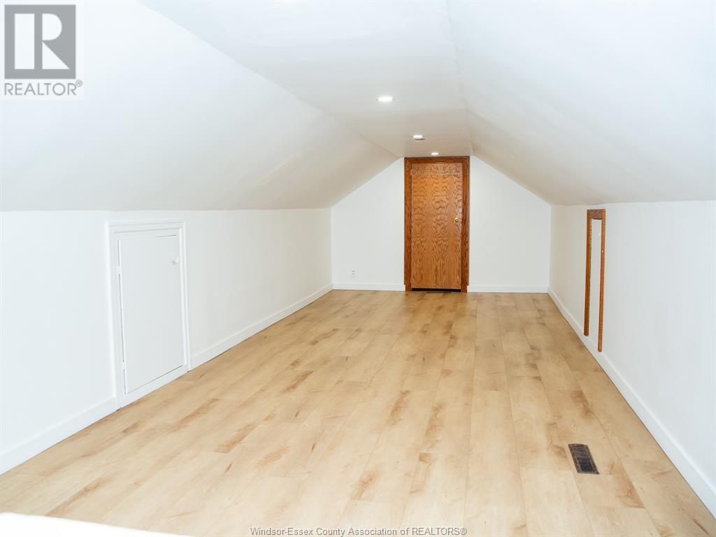 588 Mersea Rd 12 Property Photo 32