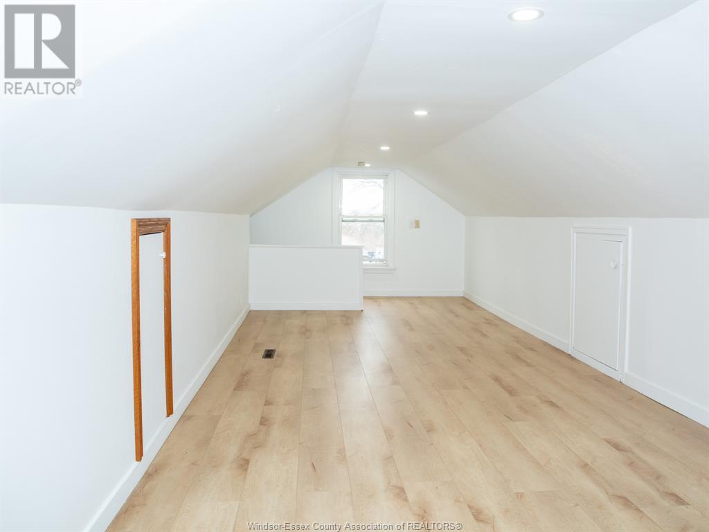 588 Mersea Rd 12 Property Photo 33