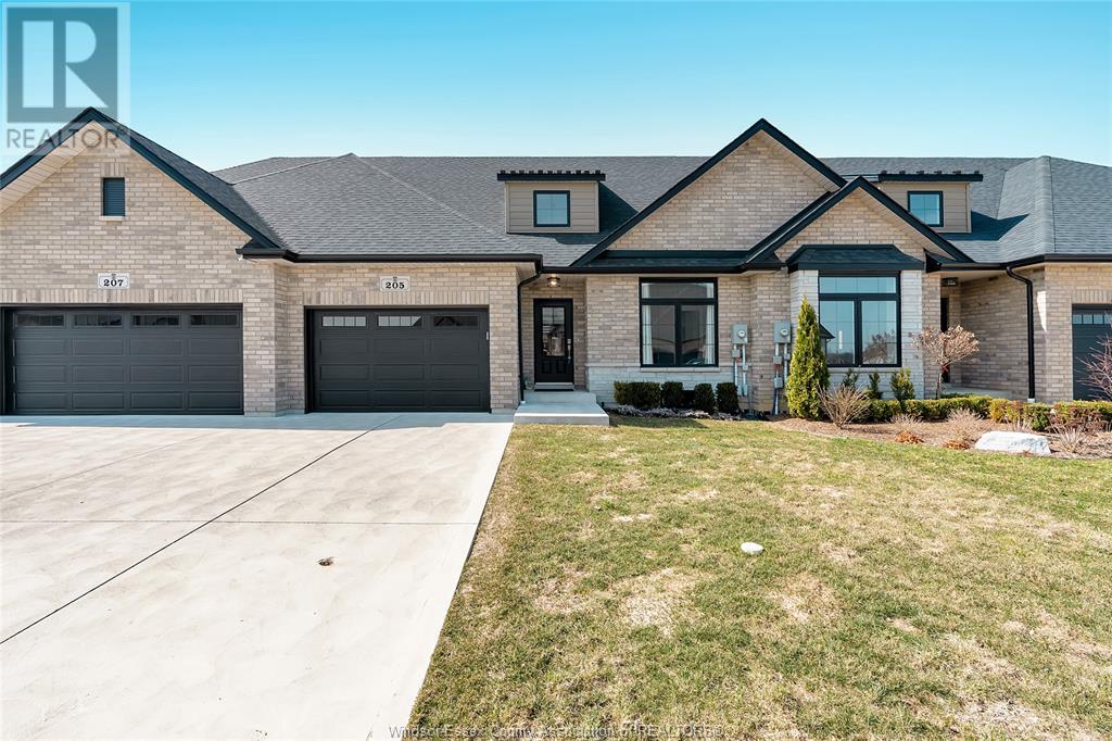 205 Livingstone Property Photo