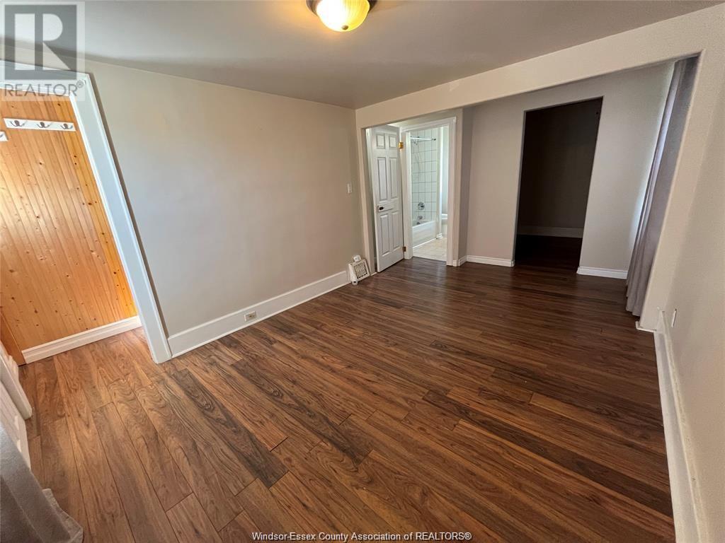 430-32 Campbell ... Property Photo 14