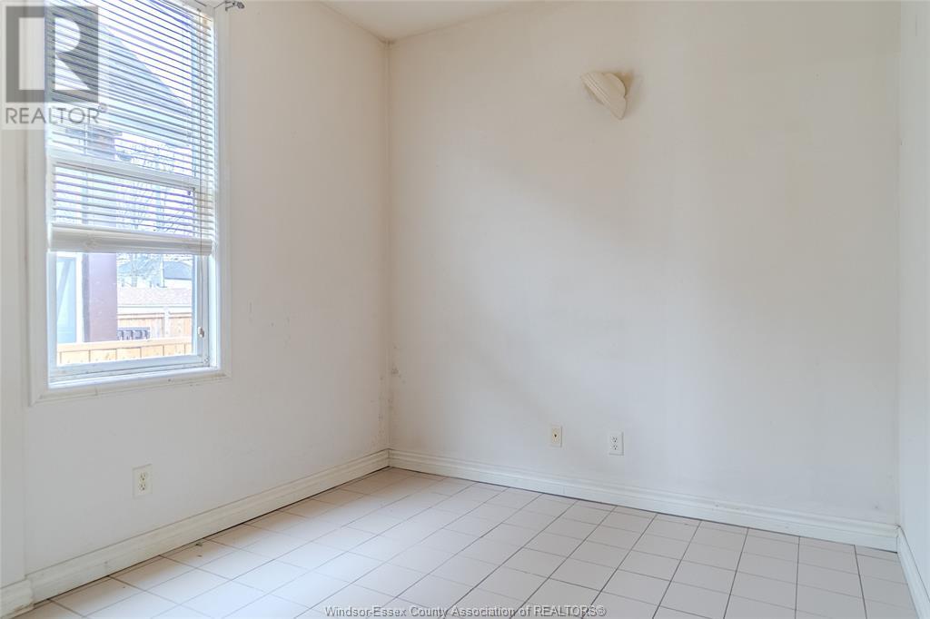 491 Elm Property Photo 19